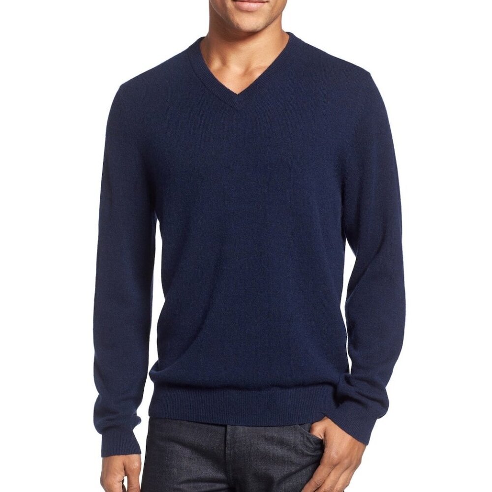 Nordstrom Men’s Shop Cashmere V-Neck Pullover in Navy, size Large, Oversize